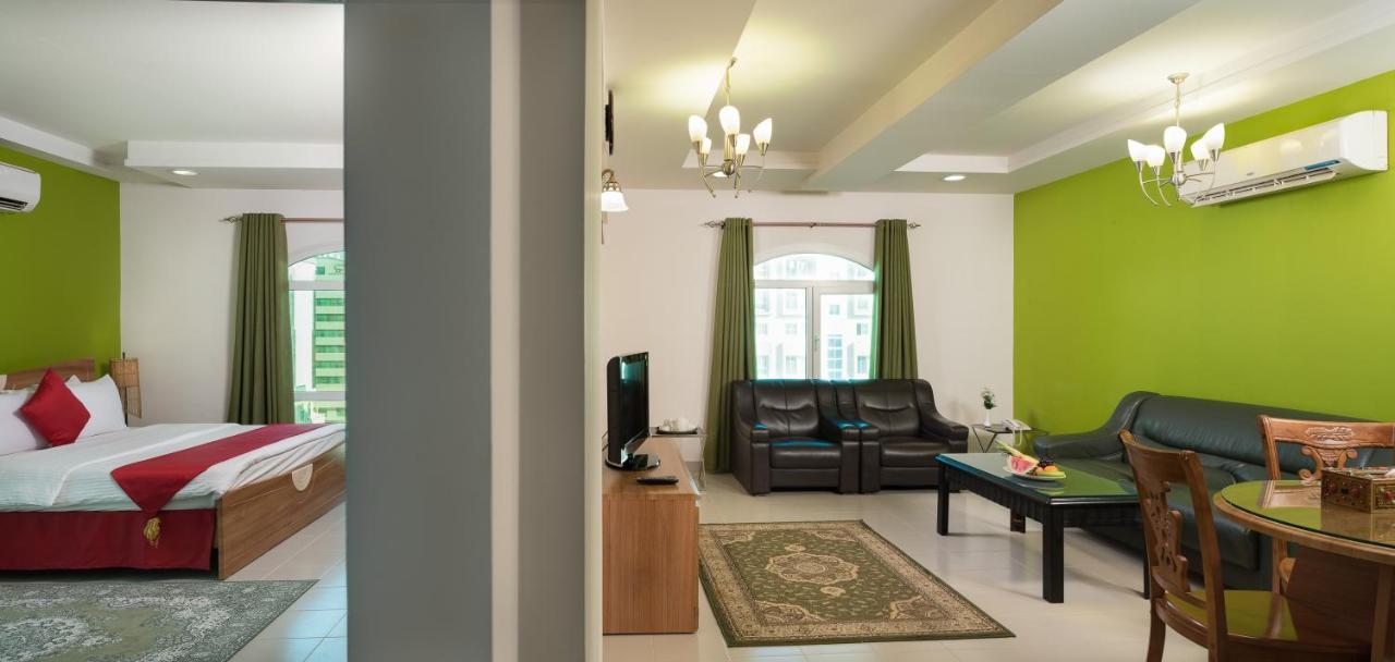 Al Manaf Hotel Suites Maszkat Kültér fotó
