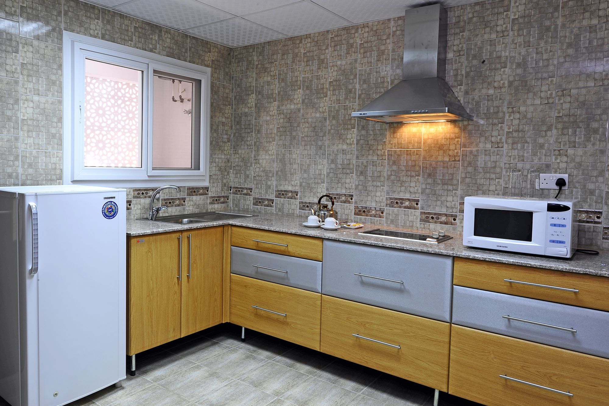 Al Manaf Hotel Suites Maszkat Kültér fotó